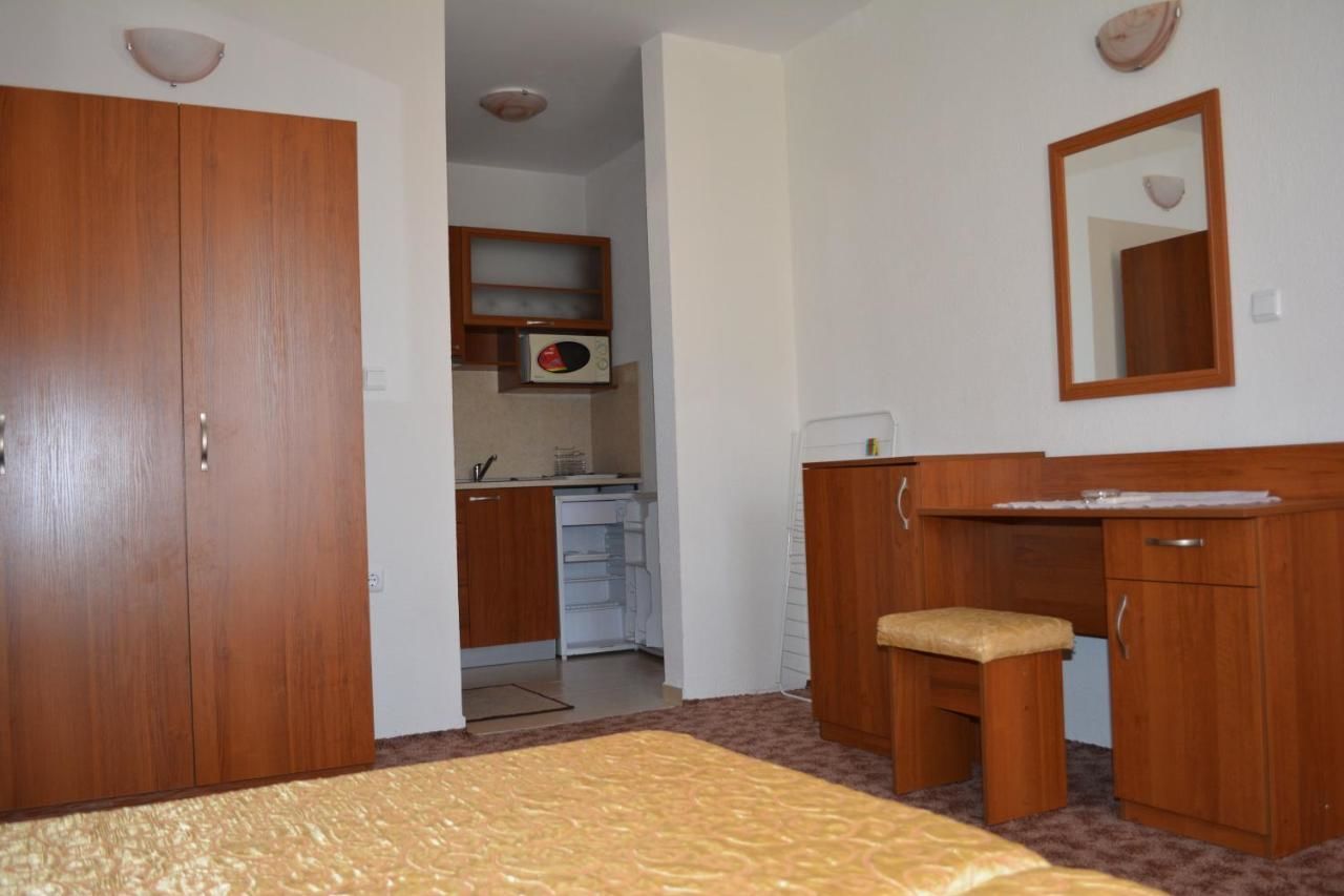 Отель Hotel Genada Свети-Влас-44